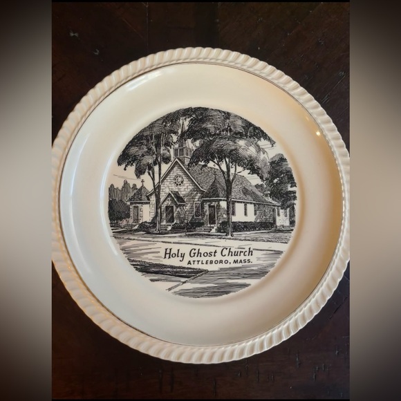 Holy Ghost Church Attleboro, Mass Plate - Picture 3 of 4